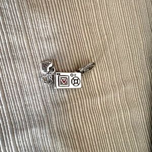 Brighton “say cheese” camera 📸 charm